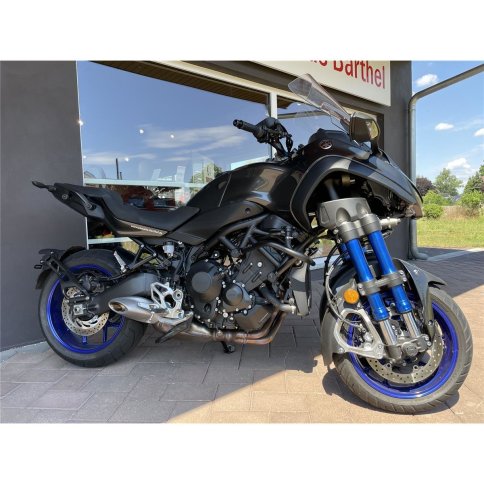 Tracer 900 GT schwarz