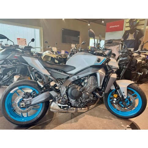 YAMAHA MT-09 / Neufahrzeug