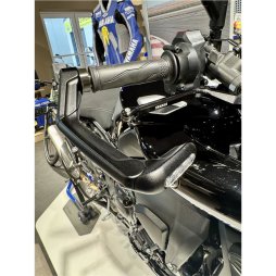 Yamaha MT-10 SP / Gebrauchtfahrzeug - 1018 Km *
