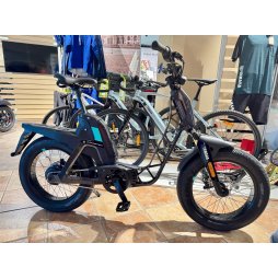 YAMAHA Booster / Neufahrzeug *